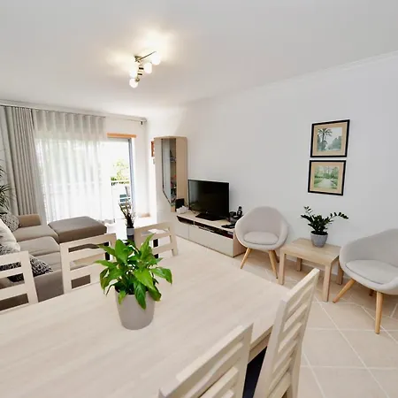 Bloom - Great In Quiet Area * Alfeizerao