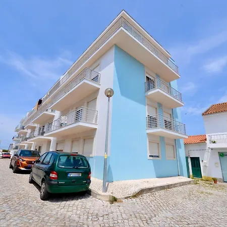 Bloom - Great In Quiet Area Apartment Alfeizerao