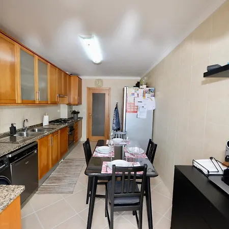 Apartment Bloom - Great In Quiet Area Alfeizerao